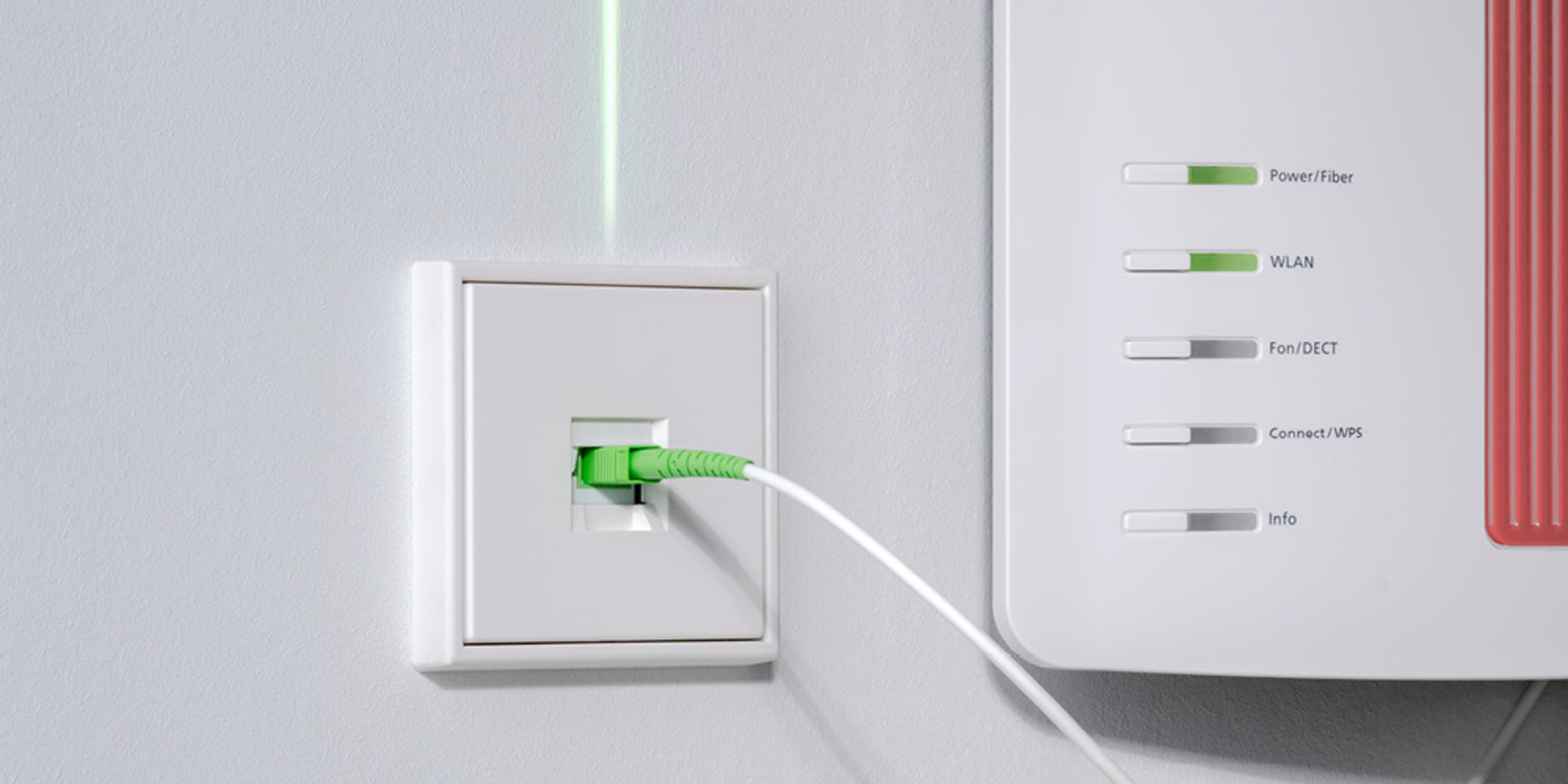 Die neuen Glasfaser-Anschlussdosen bei Neust UG (haftungsbeschränkt) in Fulda